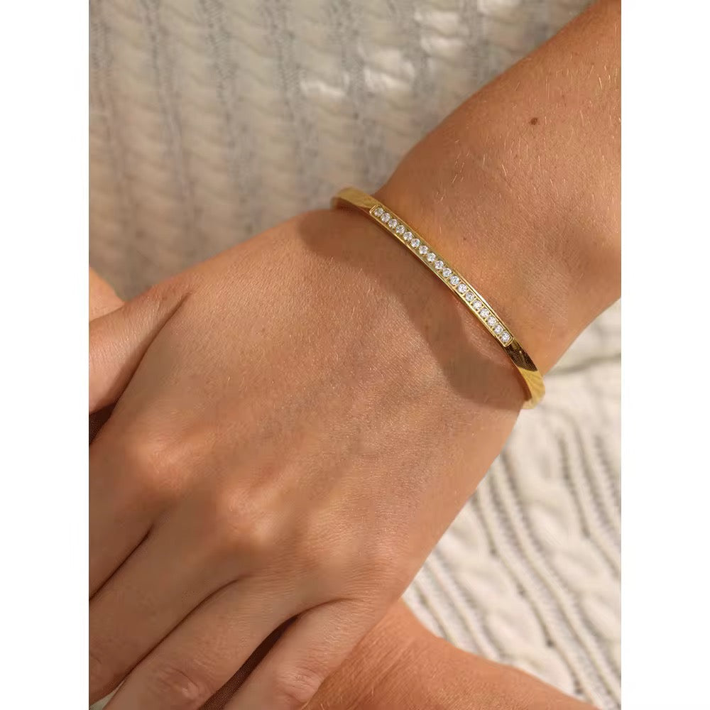 Bella Bracelet