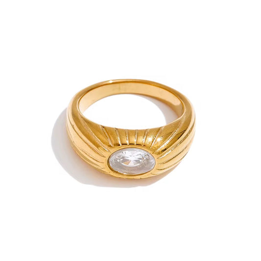 Solana Gold Ring