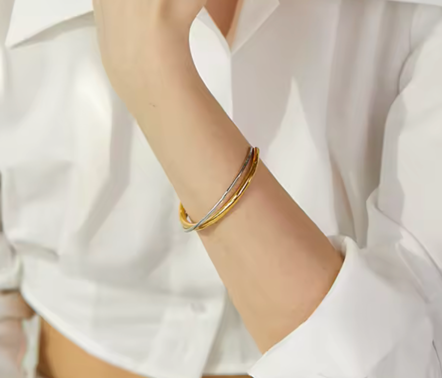 Lisa Bracelet.